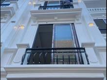 Hình ảnh Bán nhà , Lạc Long Quân ,Tây Hồ,50m2, 5 tầng,6,1tỷ LÔ GÓC.