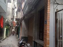 Hình ảnh Bán nhà Cầu Giấy. 30m2, 5T, MT 5.5m. Bagac đỗ tận cửa, chỉ 3.1 tỷ