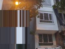 Hình ảnh Cần cho thuê tòa nhà mới xây xong Phú Diễn 6 tầng, oto để cửa làm trụ
