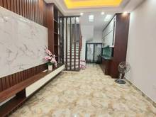 Hình ảnh HIẾM Bán nhà Núi Trúc 29m, Ô TÔ TẢI đỗ cửa, KINH DOANH nhỏ chỉ 4.1 tỷ.
