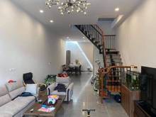 Hình ảnh Nhà đẹp phố Ngọc Thụy Long  Ô tô 7 chỗ vào nhà, Nội thất gỗ lim xịn