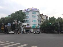 Hình ảnh Cho thuê mặt bằng phố Trung Hoà 190m2 xây 6 tầng căn góc giá 200 / th