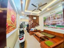 Hình ảnh Nhà mới đẹp, ở ngay Minh Khai. DT: 40m2. Nhỉnh 3 tỷ.