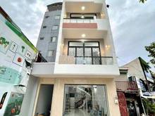 Hình ảnh Cần cho thuê căn góc 2mt đường Nguyễn Đình Chiểu  P Đakao Quận 1.