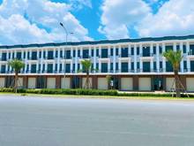 Hình ảnh Bán nhà phố + đất cách chợ Hưng Long 200m, Bình Chánh, giá rẻ