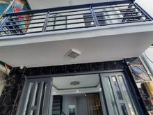 Hình ảnh Bán nhà Lạc Long Quân 26m2, nhà đẹp rộng, 3 tầng nở hậu, giá chốt 2tỷ6