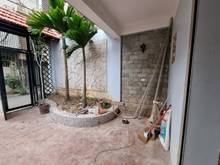 Hình ảnh Bán biệt thự 120m2 sân vườn phố Bồ Đề mặt tiền 6m nở hậu, Gara oto
