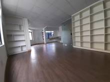 Hình ảnh Cho thuê nhà hẻm lớn 308/15 Hoàng Văn Thụ, Quận Tân Bình
