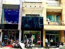 Hình ảnh Cho thuê Nhà MT Nguyễn Trãi, Quận 1. 4,2x23m 2 Lầu