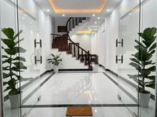 Hình ảnh Cầu Giấy ngõ QUận Ủy, 10m ô tô,nhà 2 mặt ngõ thông, cực chất
