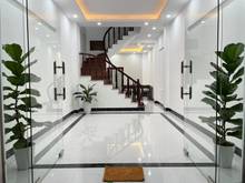 Hình ảnh Bán nhà- quận uỷ cầu giấy - hai mặt ngõ - oto 5 tạ đỗ cửa -5,5 tỷ