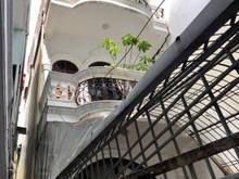 Hình ảnh Bán Nhà Đê La Thành Đống Đa DT75m2x4T giá chỉ 6 tỷ có thương lượng.