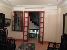 Hình ảnh Bán nhà phân lô, ô tô, Nguyễn Chí Thanh, Đống Đa,45m*4T, giá 9 tỷ, 500
