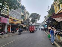 Hình ảnh Hiếm, mặt phố Hàng Giấy 215m2, 5T, MT 6,5m, 164 tỷ.