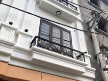 Hình ảnh NHÀ RỘNG - Bán Nhà Đường Giáp Bát, Ngõ Nông, Gần Phố 43M, 3 Tỷ 7