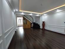 Hình ảnh Phố Bồ Đề - 50m2, 5 Tầng- Nhà Mới, Đẹp Hiếm - Sát Mặt Phố- Ngõ ô tô