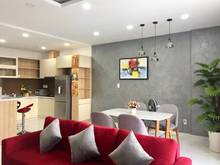 Hình ảnh Orchard Park View Hồng Hà - Căn 2PN với Phòng khách rộng, thoáng mát