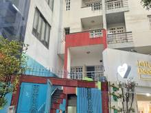 Hình ảnh Nhà làm CHDV 4x27m 1 trệt 4 lầu gồm 10 phòng lớn, cho cải tạo.