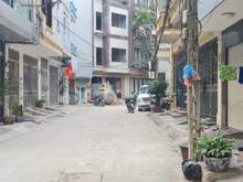 Hình ảnh Bán nhà Nguyễn Khang, Phân lô, ô tô vòng quanh nhà, view thoán