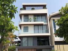 Hình ảnh Tòa Văn Phòng Hiện Đại 4 Lầu Giá 72 Triệu