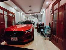 Hình ảnh Bán gấp nhà đẹp phố văn cao phân lô, gara ô tô dt 80m,4 tầng, mt 5m