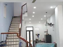 Hình ảnh Cho thuê nhà có nội thất gần Nguyễn Thị Định P.BTT Q.2, 4Pn, 3 lầu