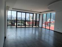 Hình ảnh Mặt Phố Hoàng Cầu 90 m2 x 8 tầng, mặt tiền 7m giá thuê 130 Triệu/tháng