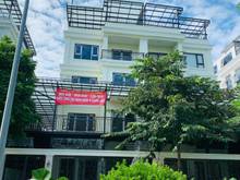 Hình ảnh Cho thuê biệt thự khu nhà ở Quốc Hội 150m2 4 tầng 1 hầm thang máy ĐH