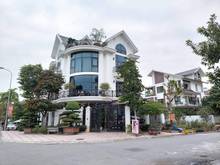Hình ảnh Bán Biệt thự 300m2 Lô góc vỉa hè Ôtô vòng quanh Phố Mễ Trì. Gía 50Tỷ