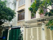 Hình ảnh Villa sân rộng - Giá 48 triệu, có đủ nội thất - cách cầu Sài Gòn 200m