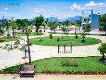 Hình ảnh Bán lô đất nằm ngay Quảng Trường, hồ điều hòa trung tâm tt La Hà