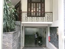 Hình ảnh Cho Thuê Nhà Hoàng Văn Thụ, P4, Quận Tân Bình, 8x20m, Hầm trệt 3 lầu