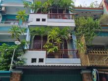 Hình ảnh Bán Gấp Nhà HÙNG VƯƠNG, HXH , Quận 10, 4,5X14 Chỉ 9 Tỷ