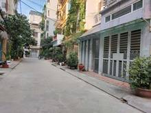Hình ảnh Gia đình bán nhà phân lô Phùng Chí Kiên, ô tô 7 chỗ đỗ cửa, quay đầu