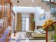 Hình ảnh Bán nhà hẻm xe hơi thông 8M Hoàng Hoa Thám 5x15 70m2 5 tầng. 8,2 TỶ TL
