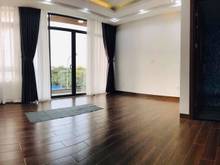 Hình ảnh Bán nhà ngõ Quỳnh, 54M2*5 TẦNG,ngõ thông, lô góc, 8.2 TỶ