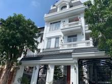 Hình ảnh Cho thuê Villa 1 trệt 3 lầu đường Quốc Hương Thảo Điền Q2