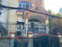 Hình ảnh Cho thuê Villa Mini 1 trệt 2 lầu 5 phòng ngủ có gara ô tô đường D3