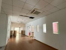 Hình ảnh Cho thuê nhà mặt tiền 15X 30 Nguyễn Thái Bình, Phường 12, Q. Tân Bình