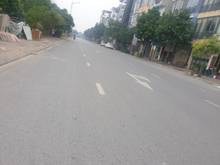 Hình ảnh Bán nhà 3 tầng  mặt đường Phạm Khắc Quảng, Giang Biên, Long Biên