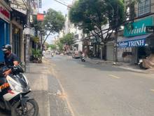 Hình ảnh Bán mặt tiền kinh doanh Nguyễn Hồng Đào. Dt: 5x8 chỉ 10.9 tỷ.