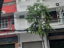 Hình ảnh Nhà ở đường 2 MT Nguyễn Trãi  Quân 1 rộng đến 5.5m ở lâu năm