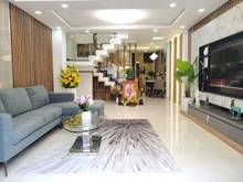 Hình ảnh Nhà mới xây 3 tầng, đường 12m xe hơi chạy thoải mái vào tận nhà.