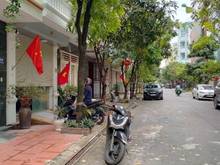 Hình ảnh Cho thuê nhà 75m2 5 tầng ngõ 193 Trung Kính làm vp cty, spa, lớp học