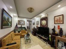 Hình ảnh Nhà đẹp đón Tết phố Đê La Thành 40m2 4 tầng ô tô đô cửa, gias 5,8 tỷ.