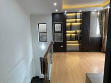 Hình ảnh Trung tâm Cầu Giấy 49M2, 5 tầng, giá 4.5 ty