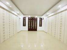 Hình ảnh Cực hiếm 9.x tỷ! Ô tô thang máy, nhà đẹp Cù Chính Lan, 50m2, Mt 4m,