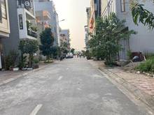 Hình ảnh Bán 90m đất đấu giá Thạch Bàn, căn sẻ khe, 2 mặt thoáng