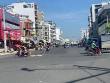 Hình ảnh Cần bán BA MẶT TIỀN 90M2, 4 tầng, 16Tỷ5, Phạm Văn Đồng