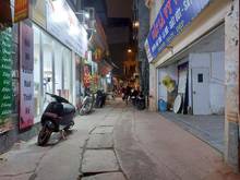 Hình ảnh Nhà đẹp thịnh quang, đống đa. 47m 4 tầng mt 4,5m giá 4,2 tỷ, ngõ